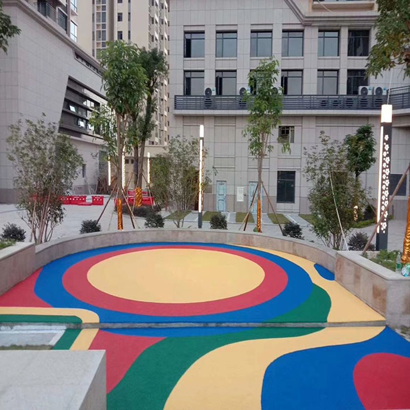 幼兒園塑膠跑道施工 幼兒園地面軟化施工方案